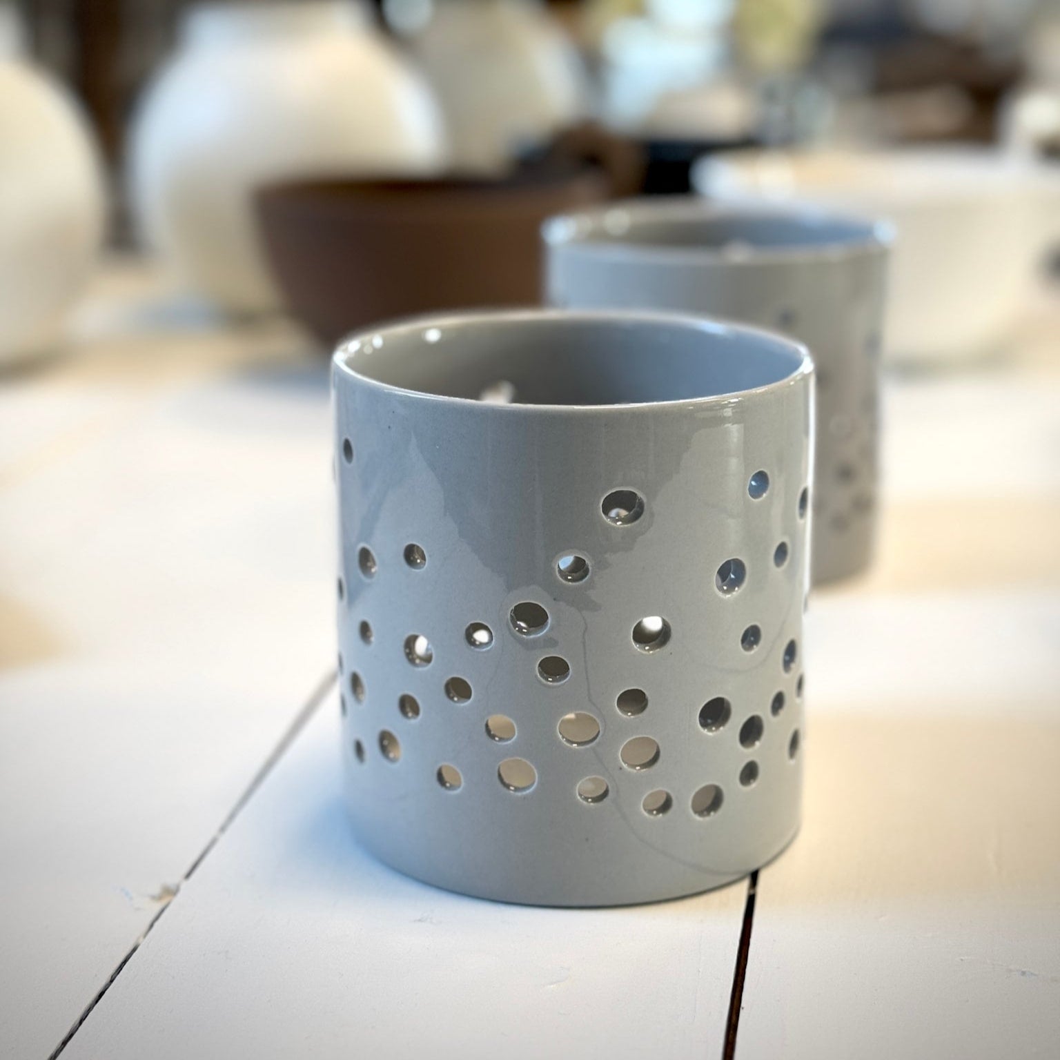 sögne lys grå t-lysholder dots large