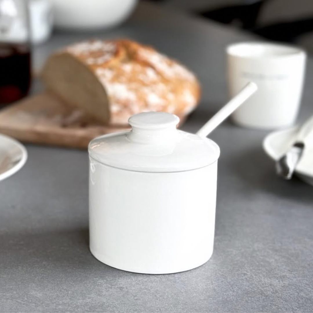 sögne sugar jar with spoon
