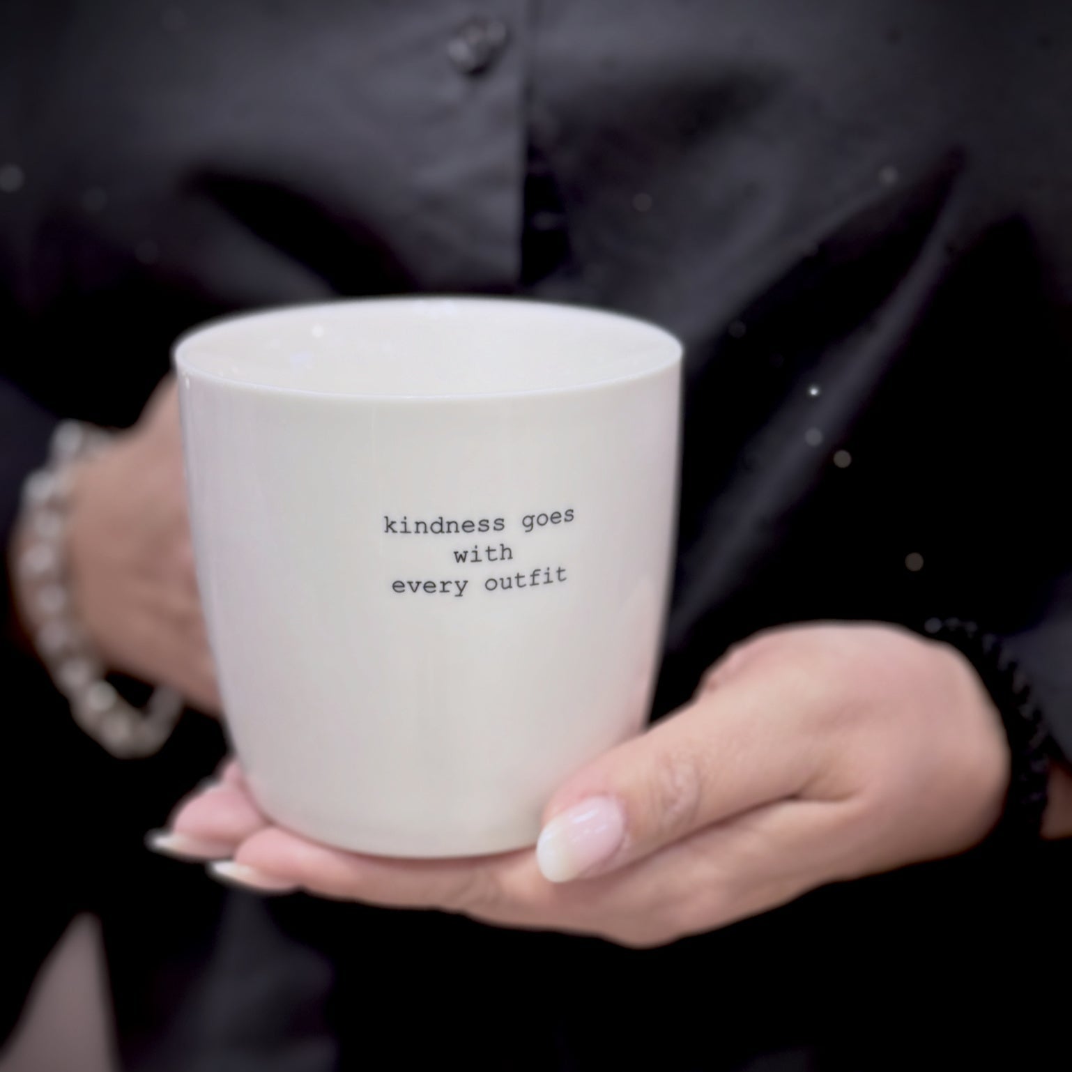 sögne mug kindness goes with every outfit
