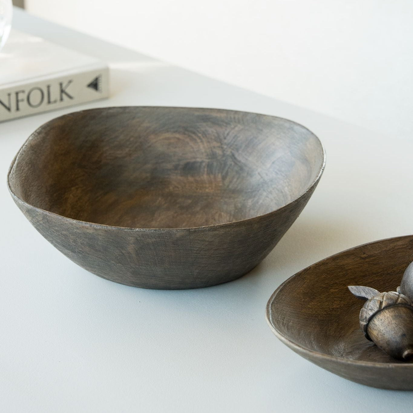 sögne rustic brown mango tray medium