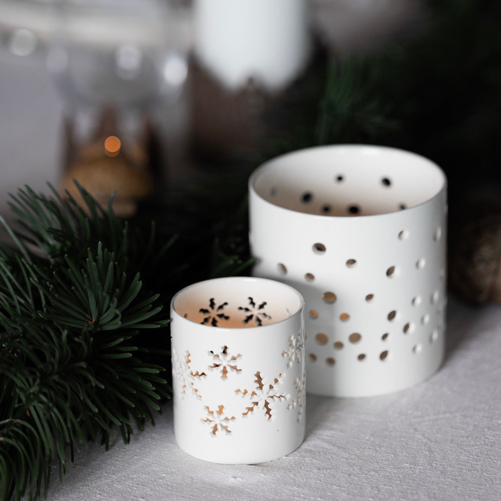 sögne hvit t-lysholder dots large