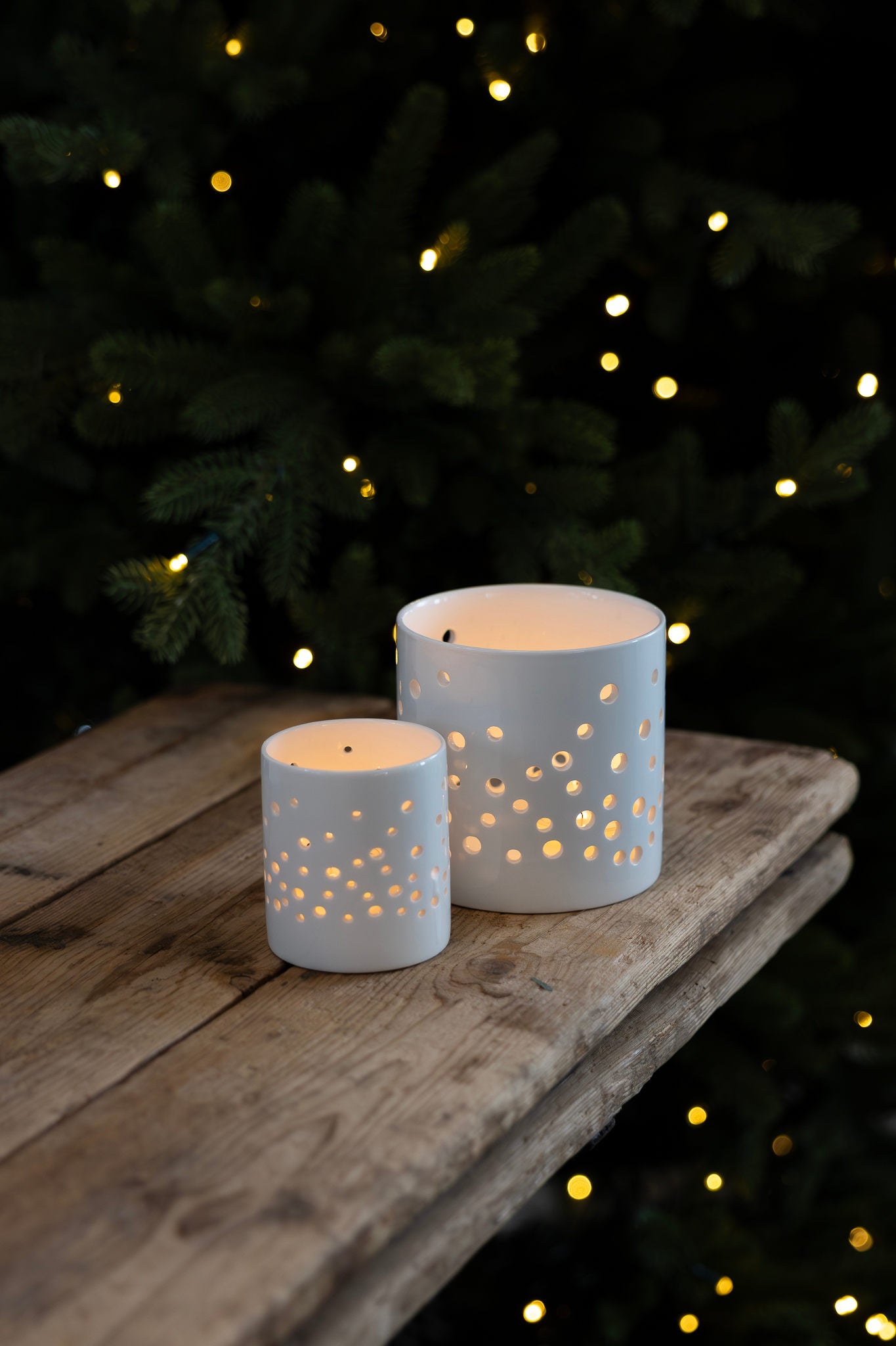 sögne white t-light holder dots large