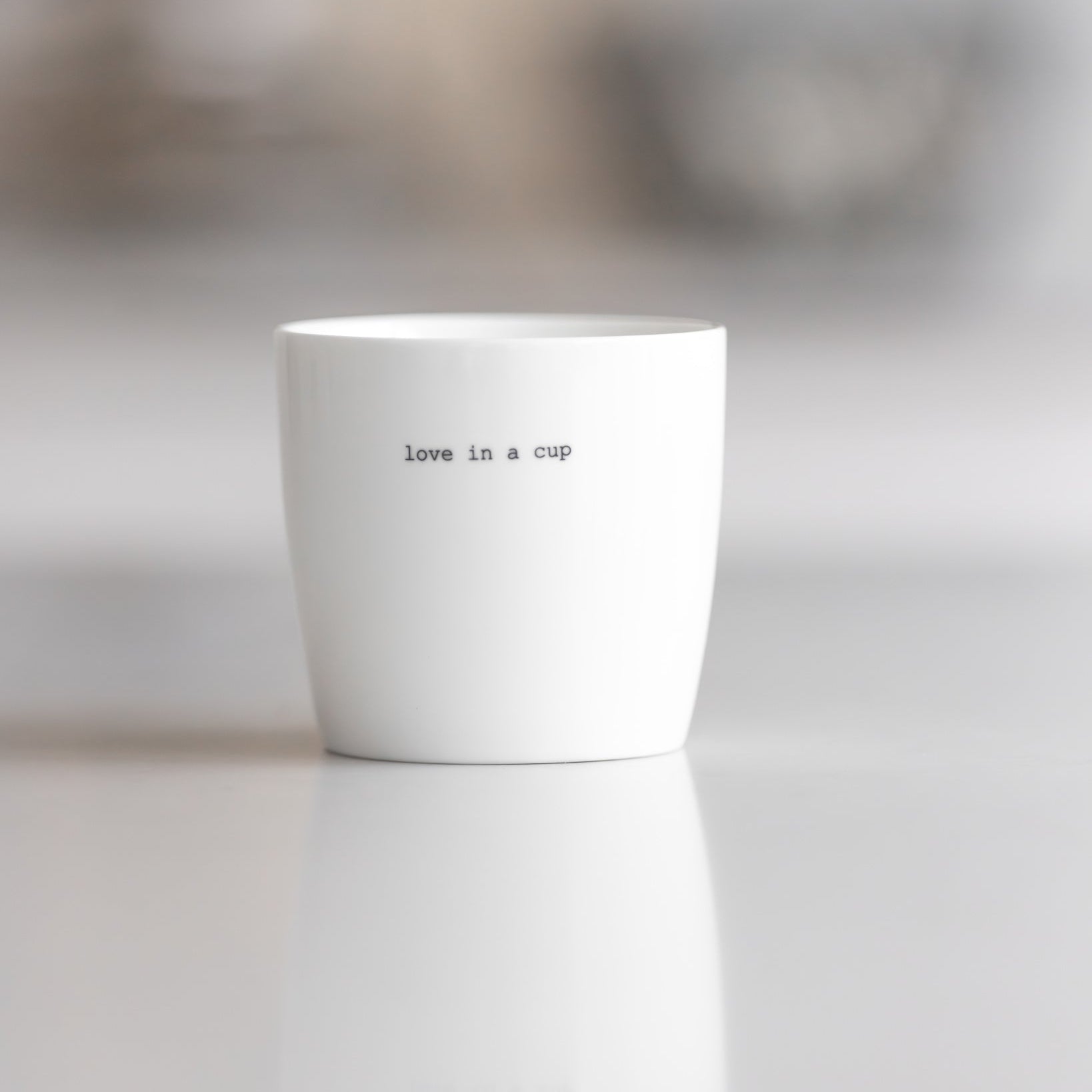 sögne krus hvit  love in a cup